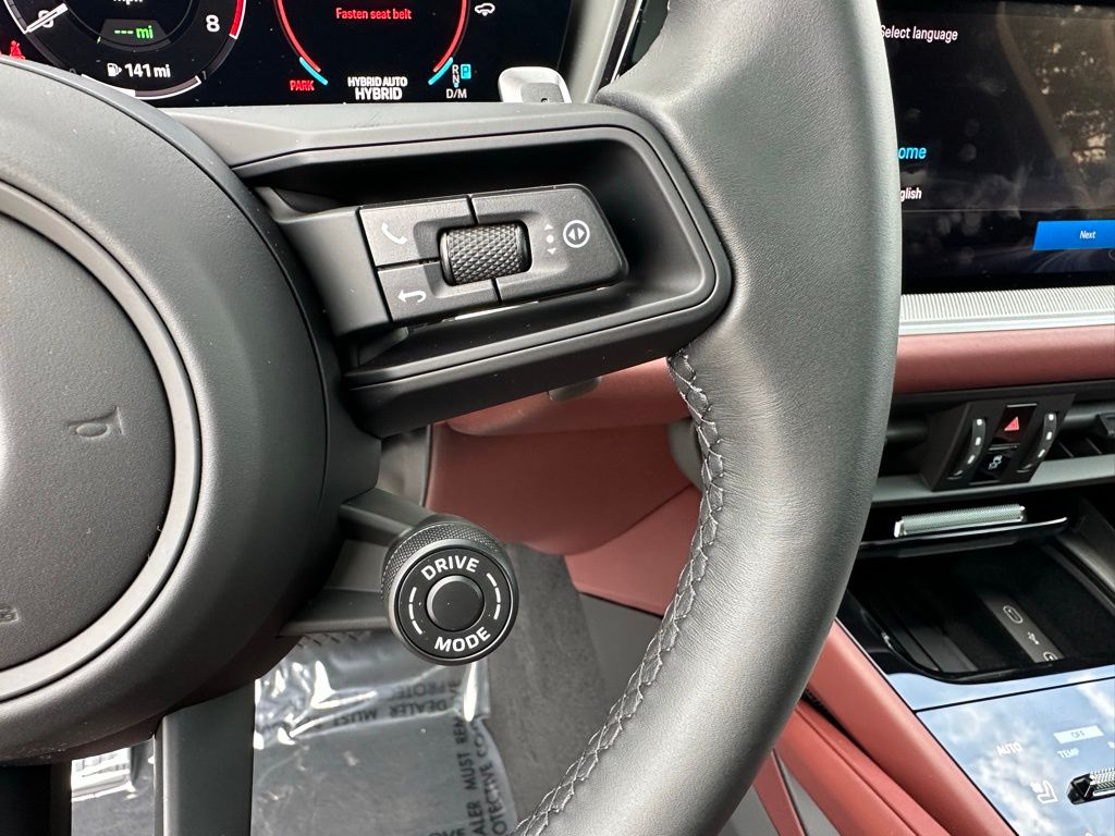 2026 Porsche CAYENNE BASE 缩略图 17