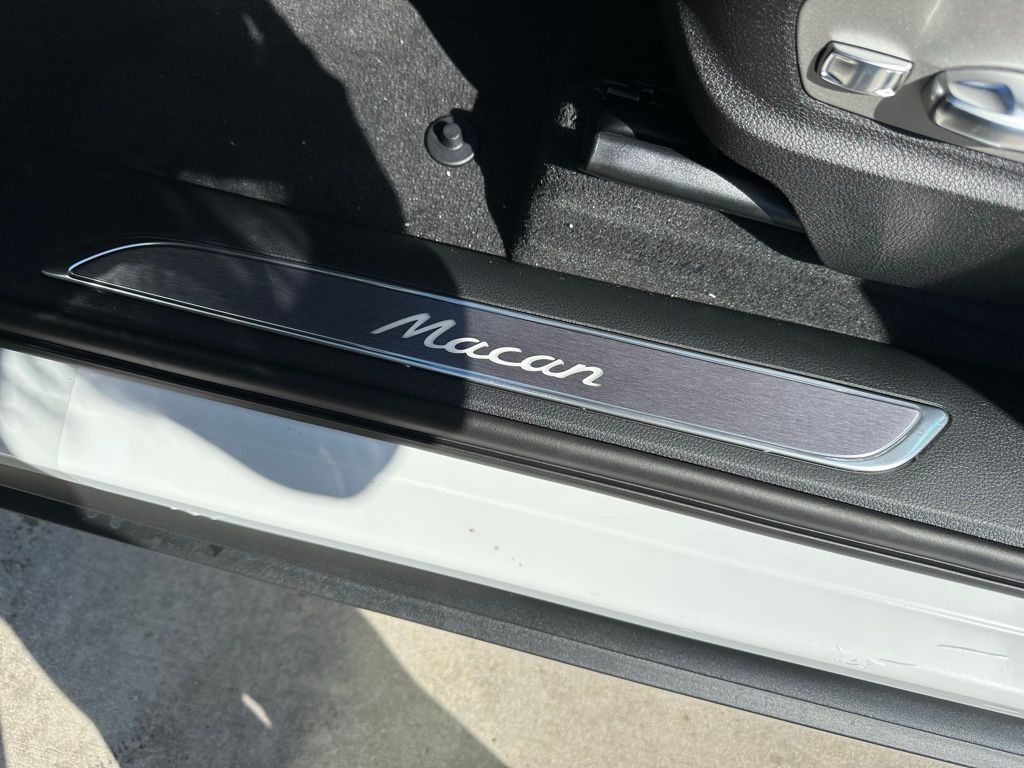2026 Porsche MACAN 缩略图 22