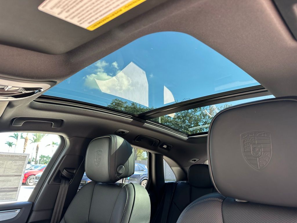 2026 Porsche MACAN 缩略图 24