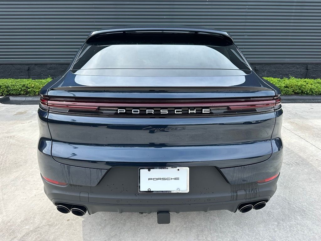 صورة مصغرة 13 لـ 2026 Porsche CAYENNE S COUPE AWD