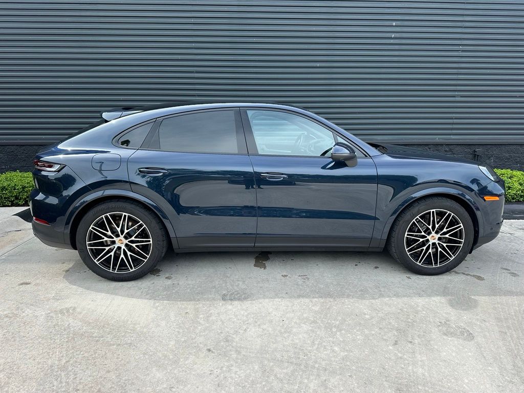 صورة مصغرة 11 لـ 2026 Porsche CAYENNE S COUPE AWD