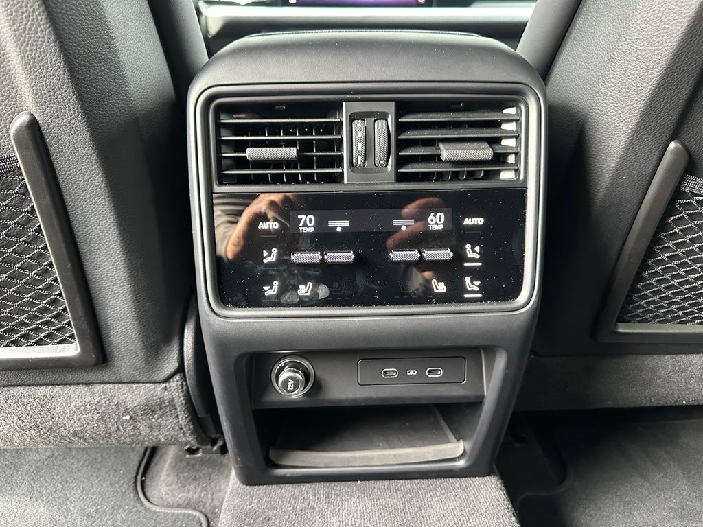 صورة مصغرة 42 لـ 2026 Porsche CAYENNE S COUPE AWD