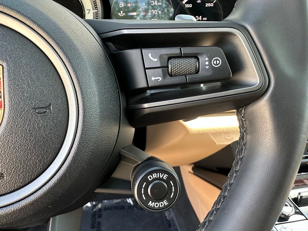 2024 Porsche 911 CARRERA — миниатюра 25
