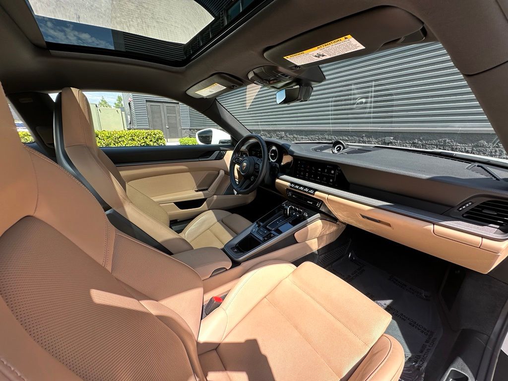 2024 Porsche 911 CARRERA — миниатюра 39