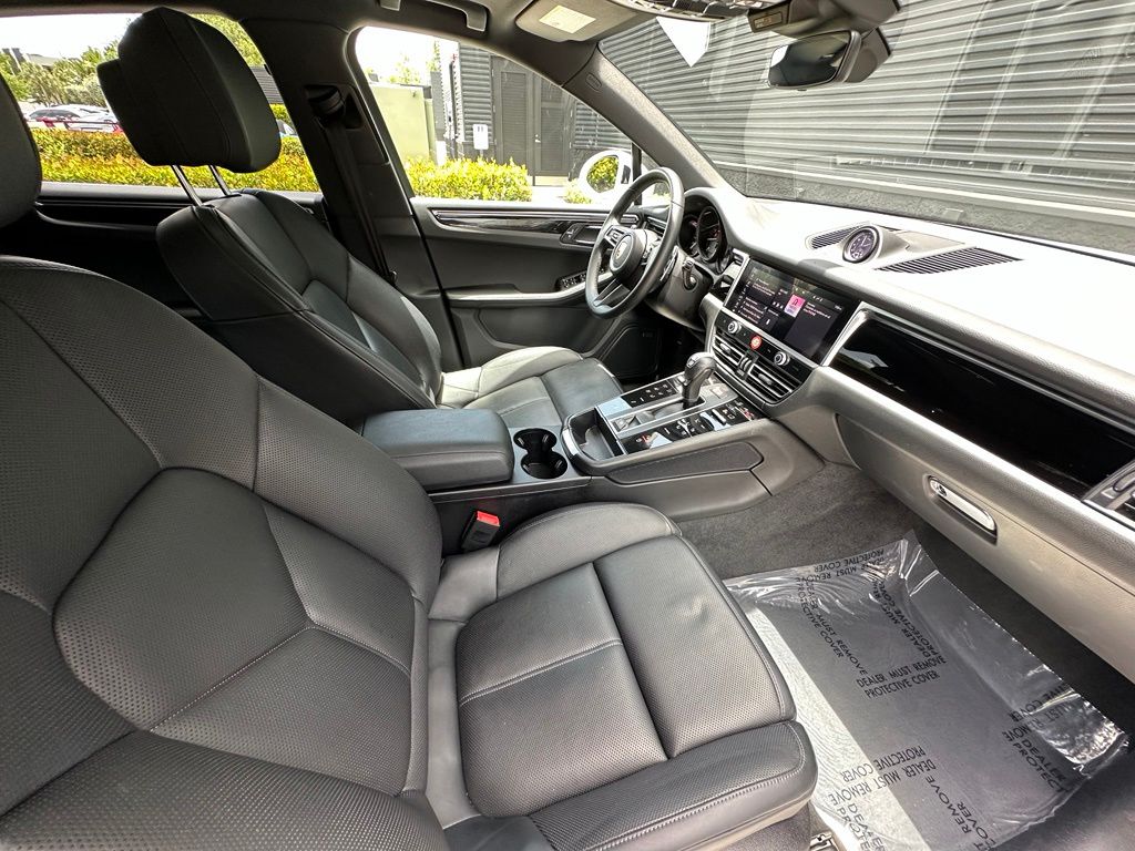 صورة مصغرة 43 لـ 2024 Porsche MACAN