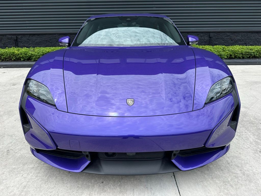 2025 Porsche TAYCAN TURBO 照片 8