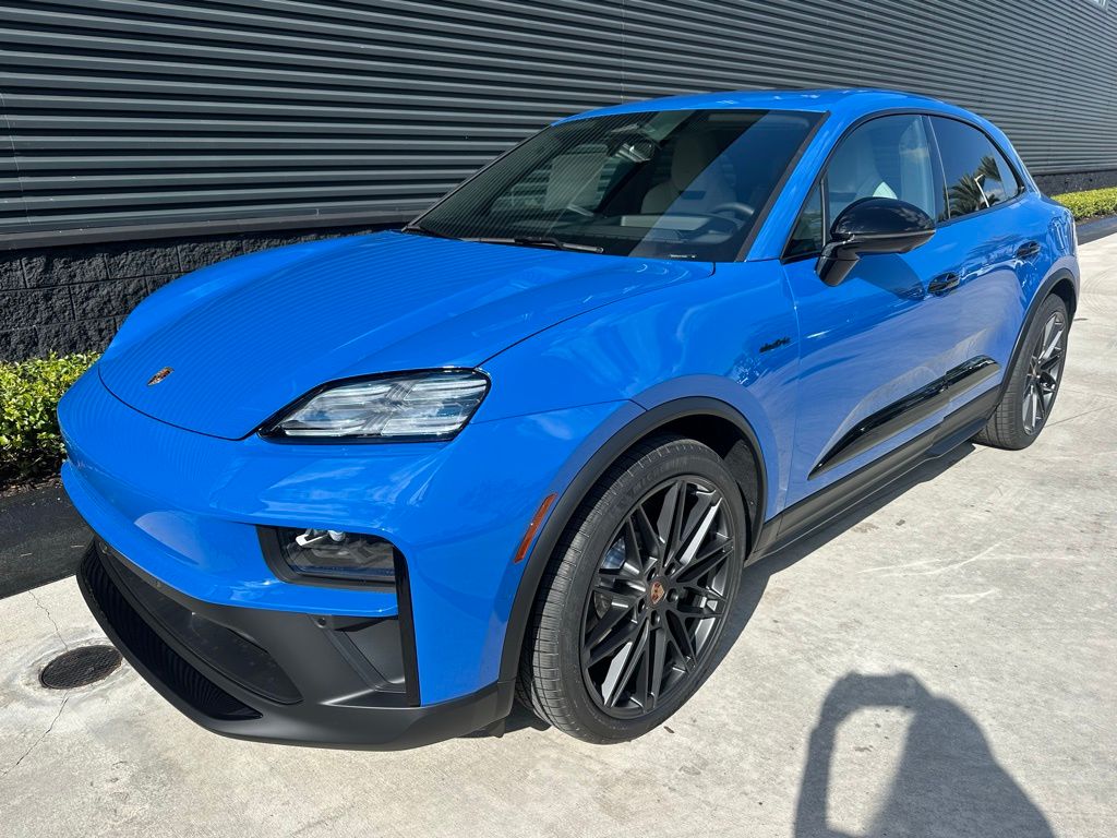 صورة 7 لـ 2026 Porsche MACAN GTS