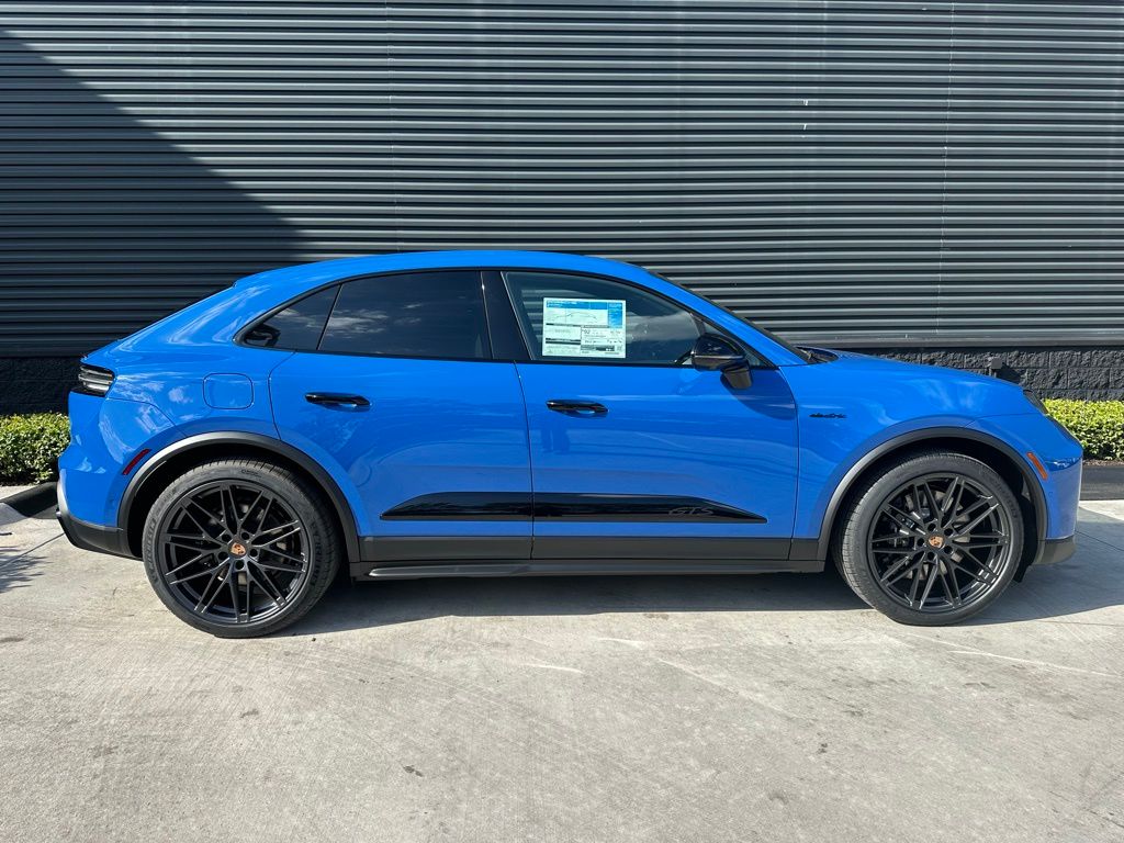 صورة 10 لـ 2026 Porsche MACAN GTS