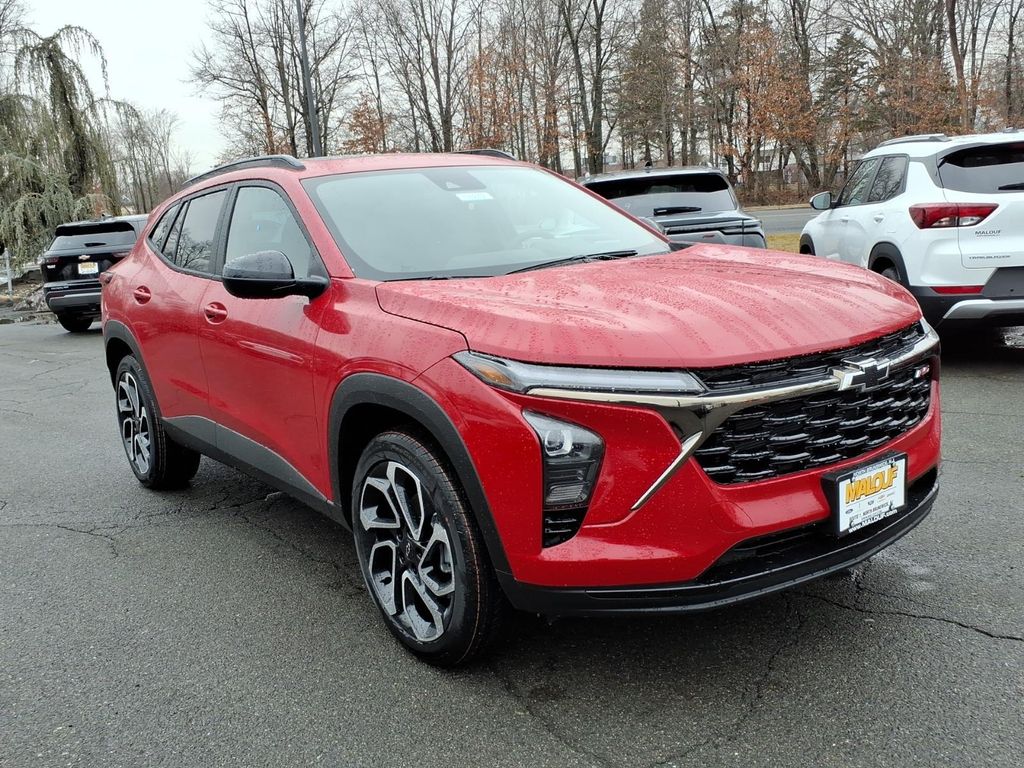 New 2026 Chevrolet Trax FWD 2RS