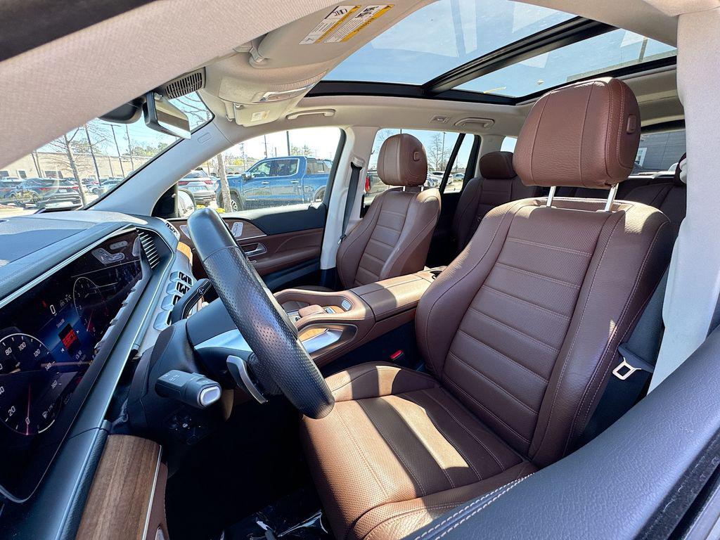 MERCEDES-BENZ GLS - 10