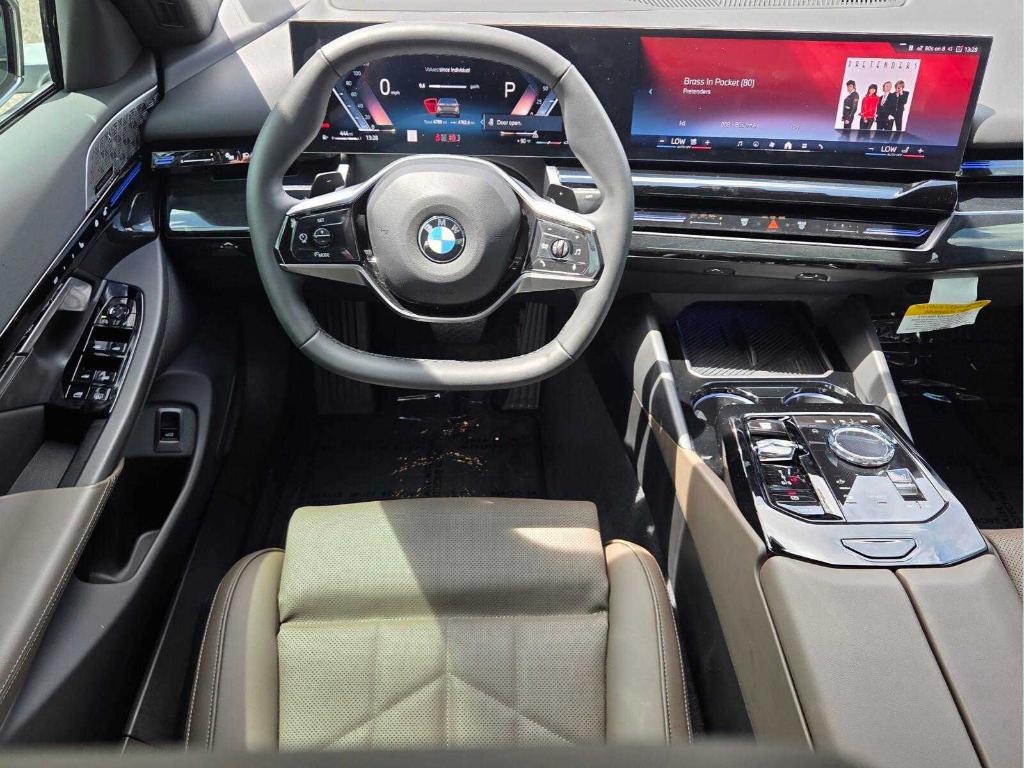 2026 BMW 530 I 照片 12