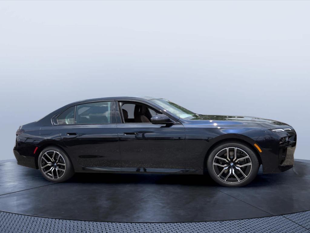 New 2026 BMW 740 i xDrive
