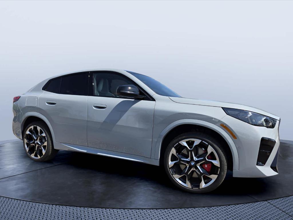 New 2026 BMW X2 xDrive28i