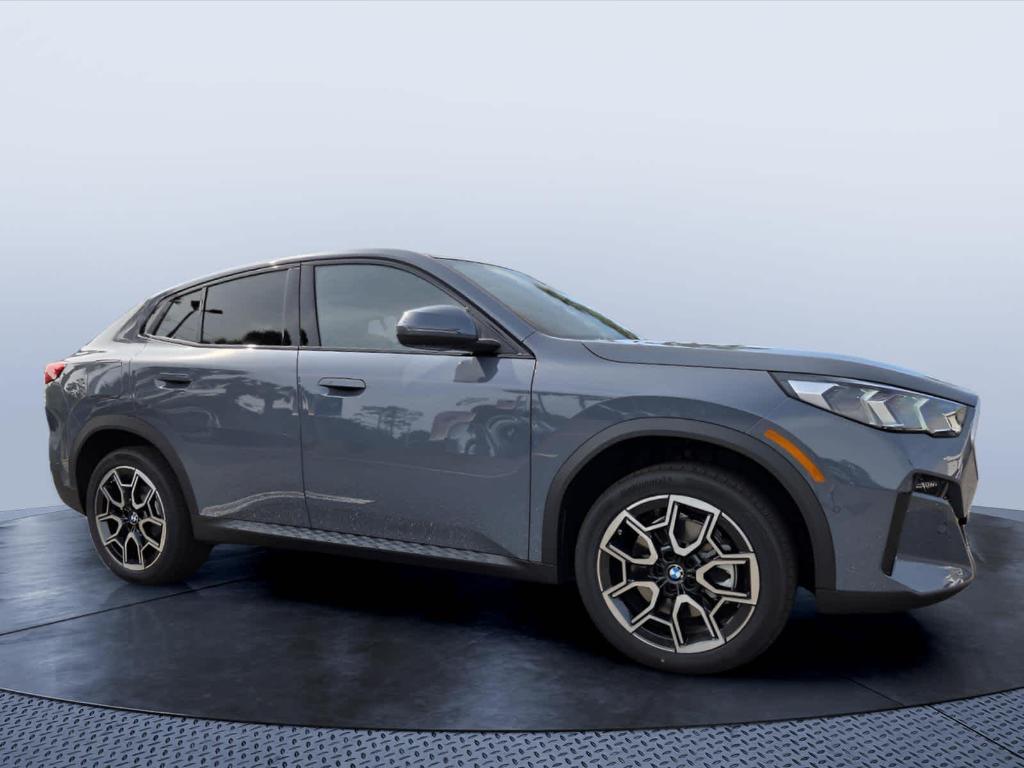 New 2026 BMW X2 xDrive28i