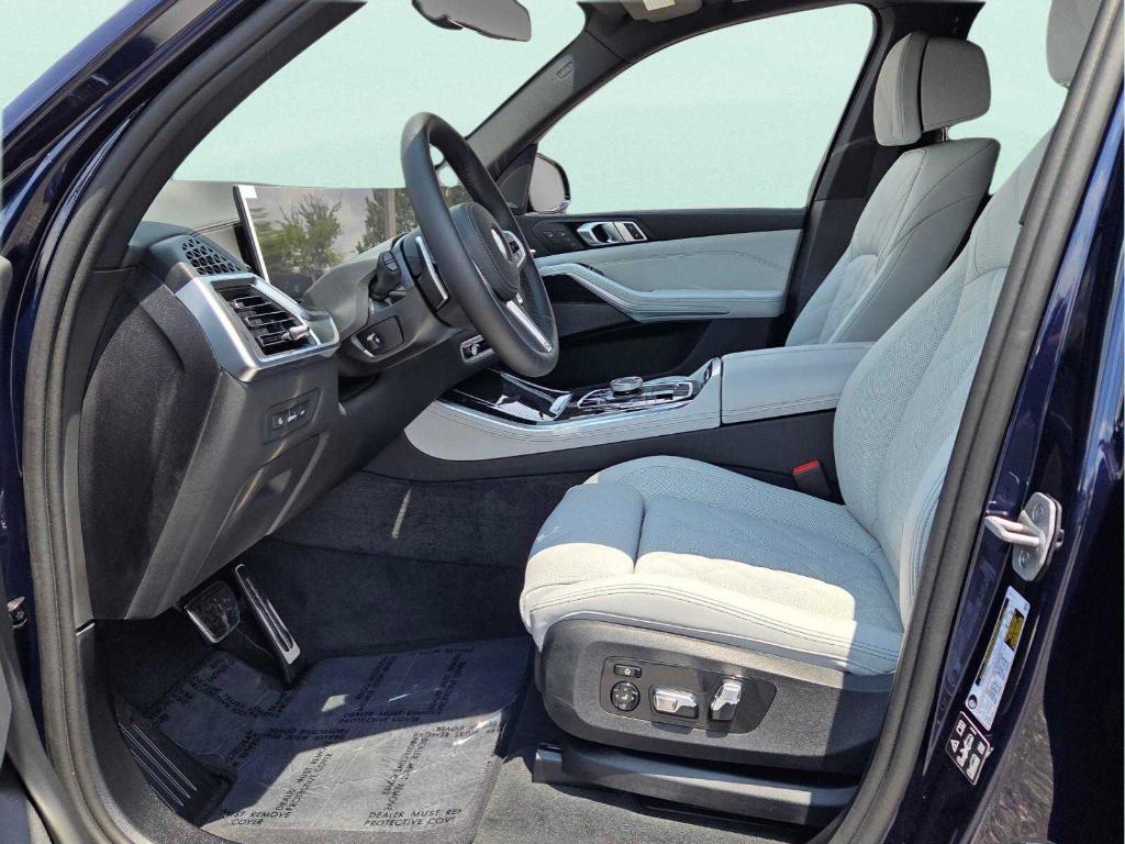 صورة 10 لـ 2026 BMW X5 XDRIVE40I