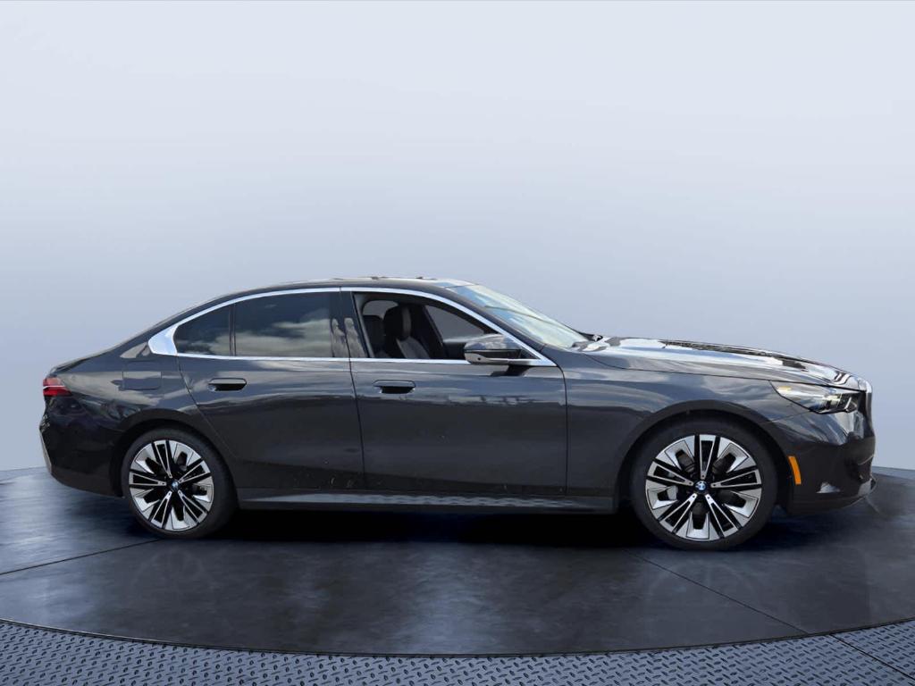 2026 BMW 5 Series 530i