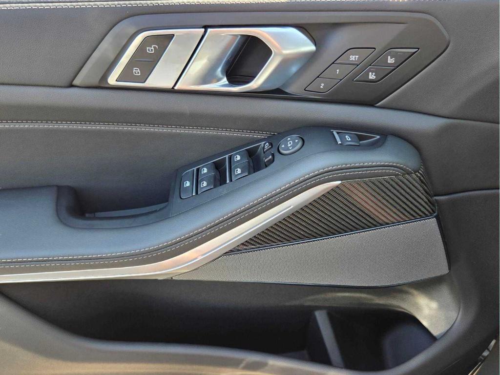 2026 BMW X5 M60I — миниатюра 32