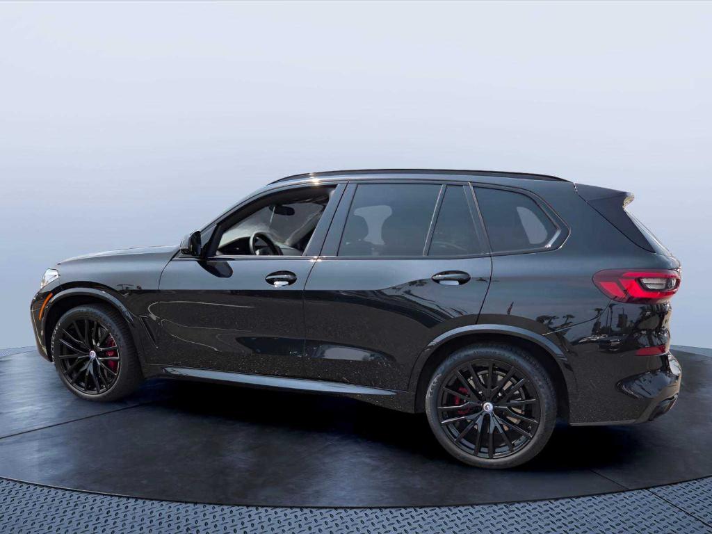 صورة 5 لـ 2023 BMW X5 M50I