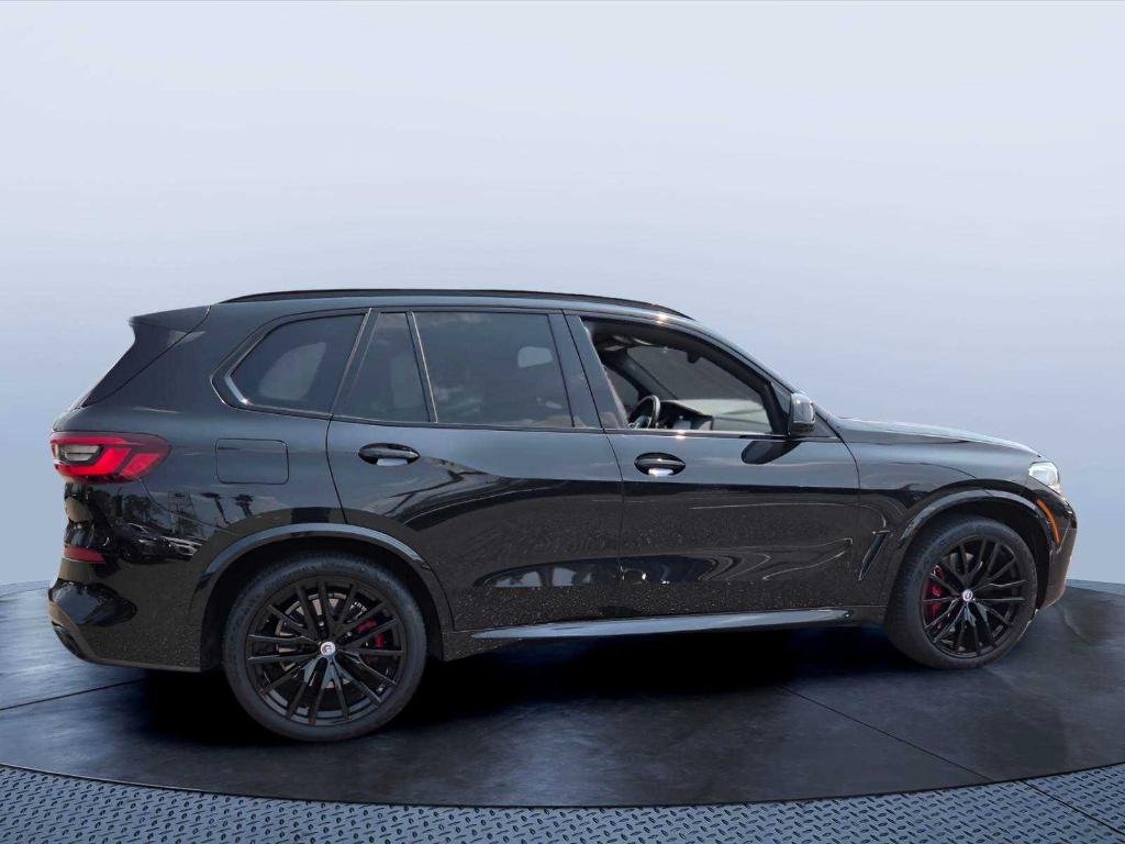 صورة 3 لـ 2023 BMW X5 M50I
