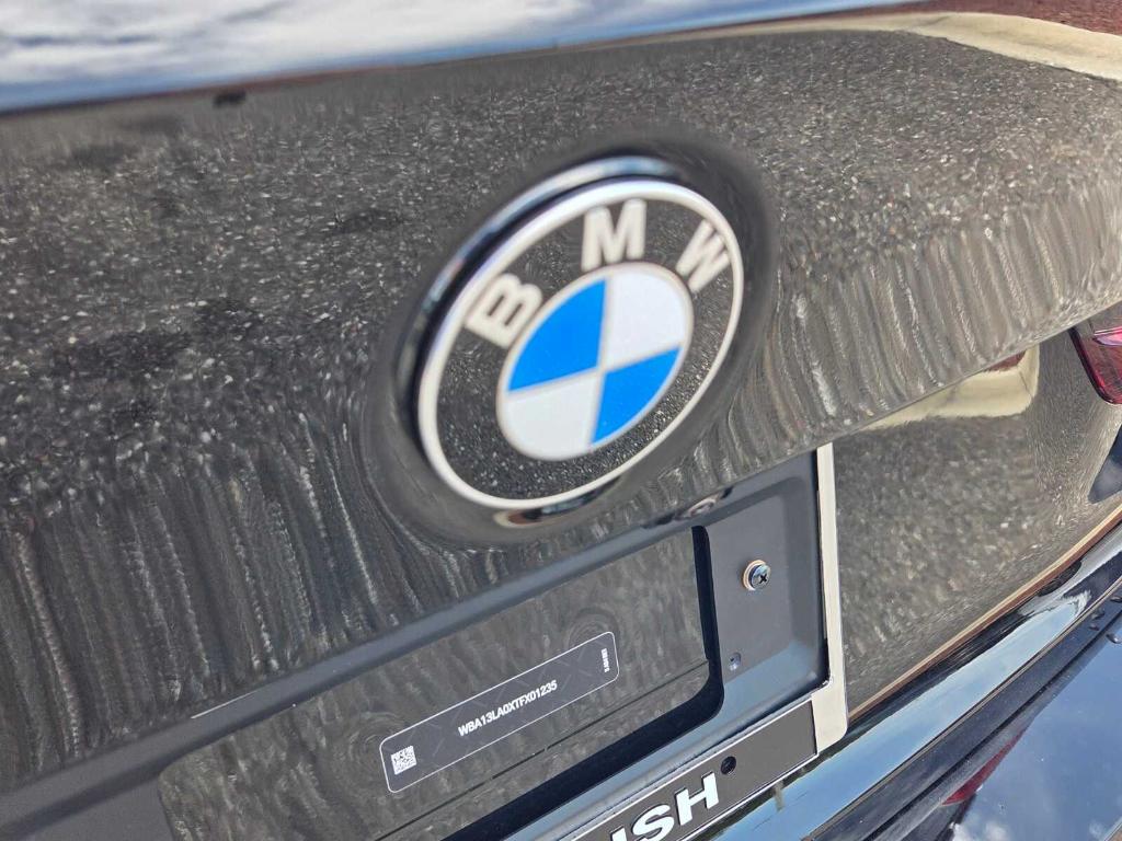 2026 BMW 330 I 缩略图 15