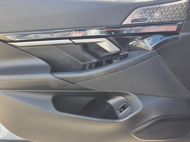 صورة مصغرة 31 لـ 2026 BMW 540 I XDRIVE