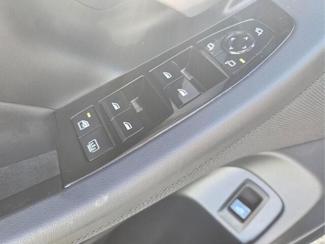 صورة مصغرة 32 لـ 2026 BMW 540 I XDRIVE