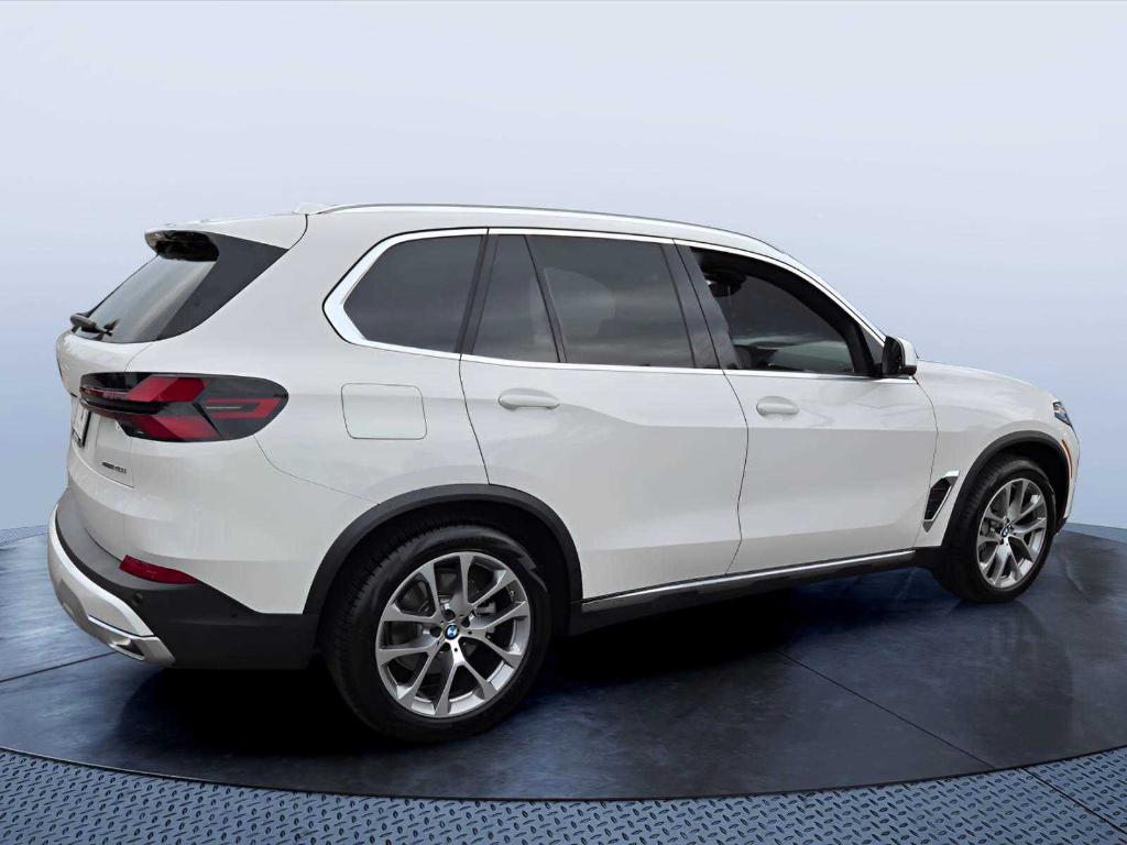 صورة 3 لـ 2026 BMW X5 XDRIVE40I