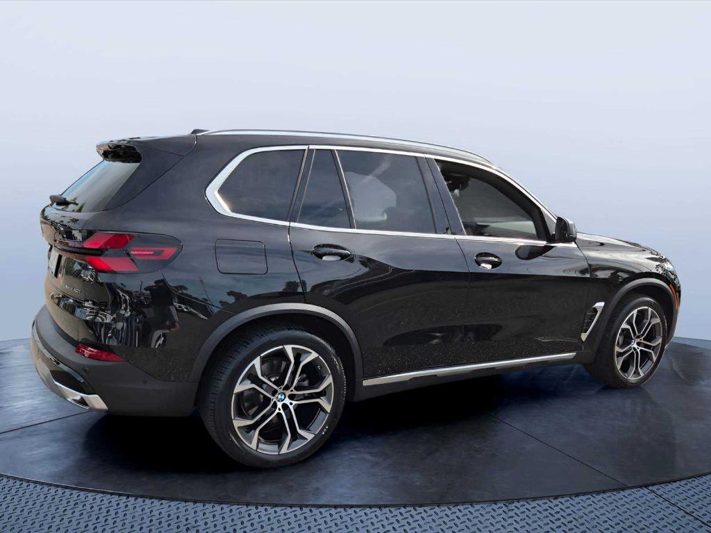 صورة 3 لـ 2026 BMW X5 XDRIVE40I
