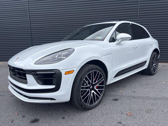 New 2026 Porsche Macan Macan