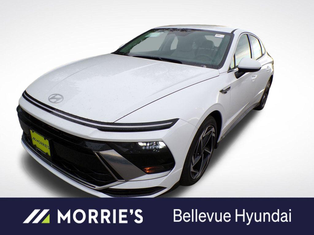 New 2026 Hyundai SONATA SEL Sport