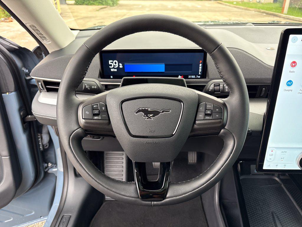 2023 FORD MUSTANG MACH-E CALIFORNIA ROUTE 1 — миниатюра 15