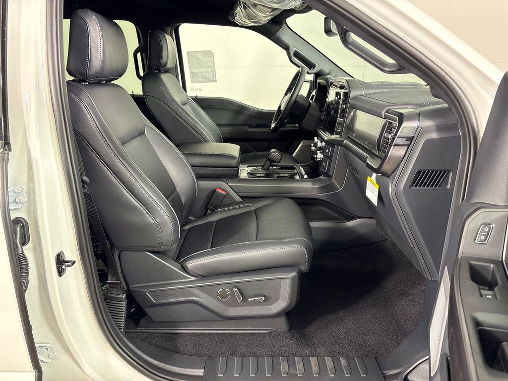FORD F-150 LARIAT - 5