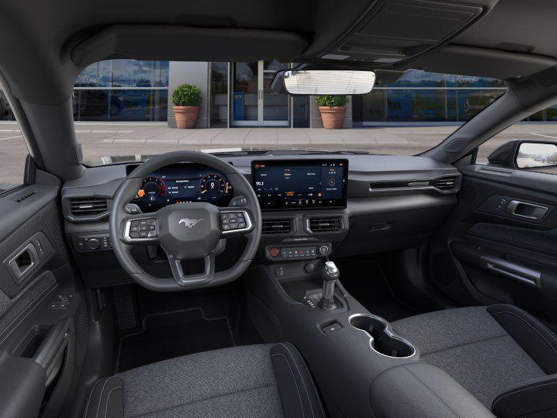 صورة 8 لـ 2026 FORD MUSTANG ECOBOOST
