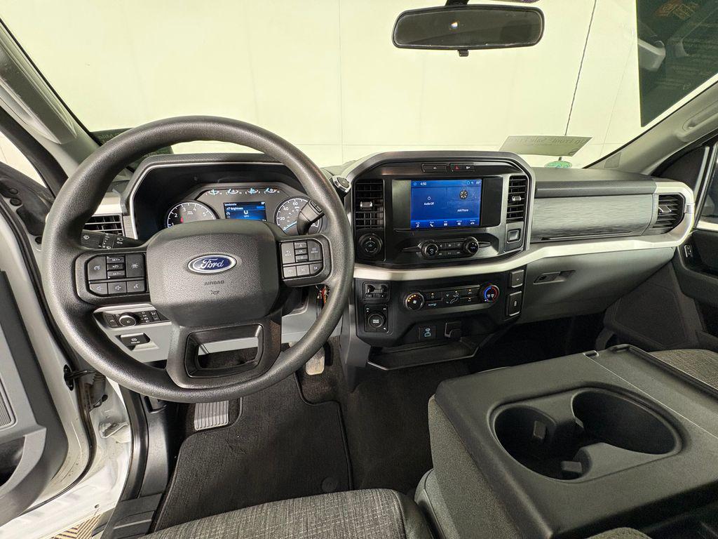 FORD F-150 XLT - 9