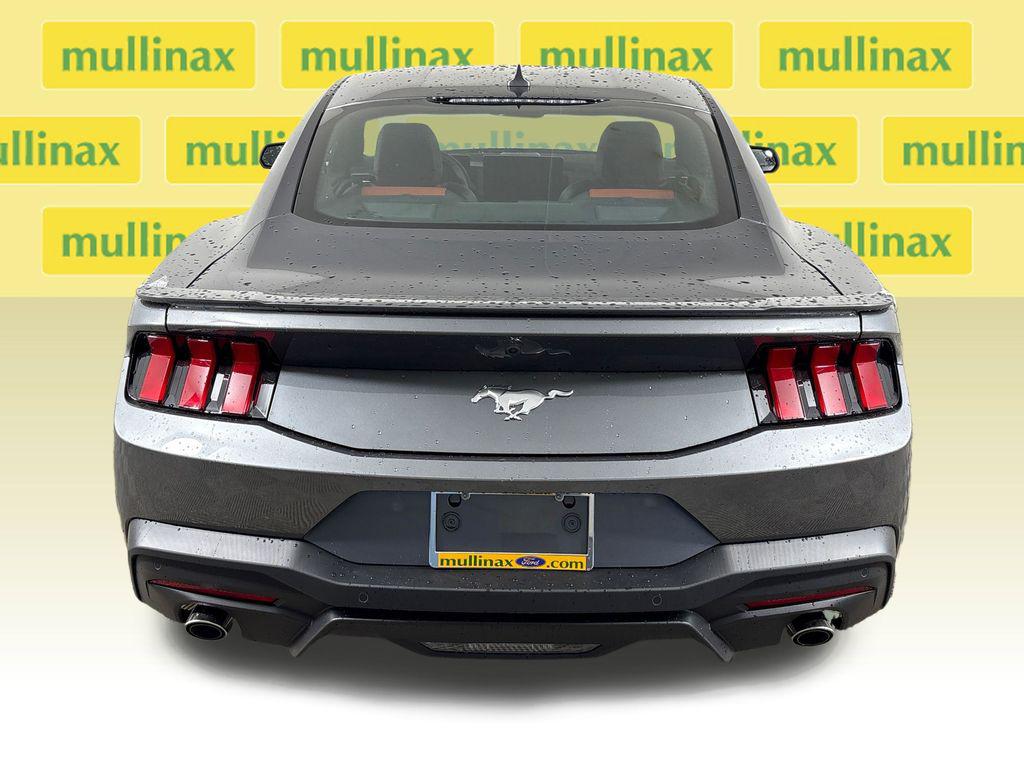 صورة 9 لـ 2026 FORD MUSTANG ECOBOOST PREMIUM