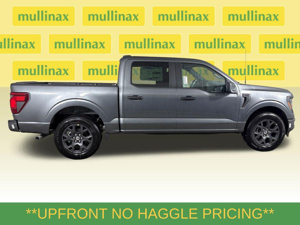 صورة 2 لـ 2026 FORD F-150 STX