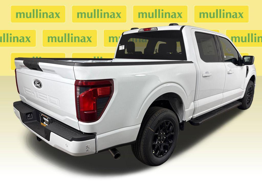 2026 FORD F-150 XLT — фото 4