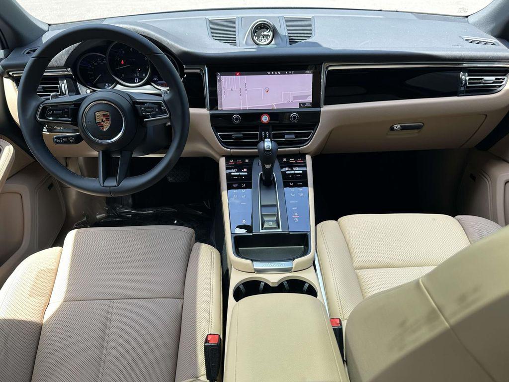 صورة مصغرة 15 لـ 2026 Porsche MACAN