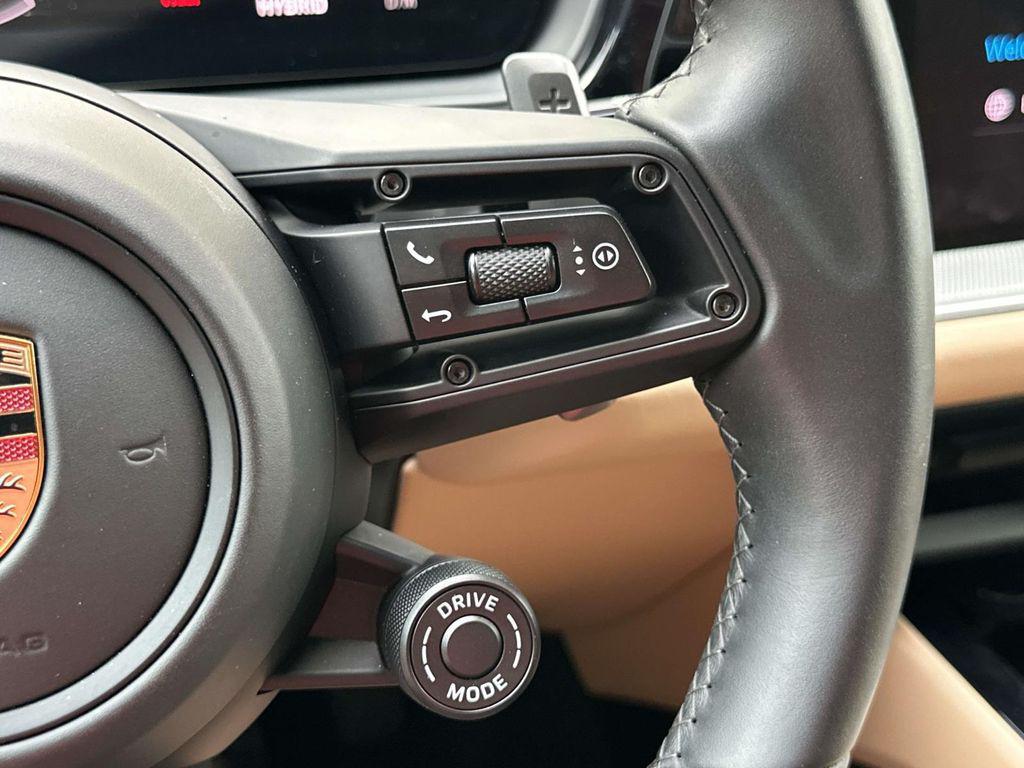 2025 Porsche CAYENNE CAYENNE E-HYBRID — миниатюра 23