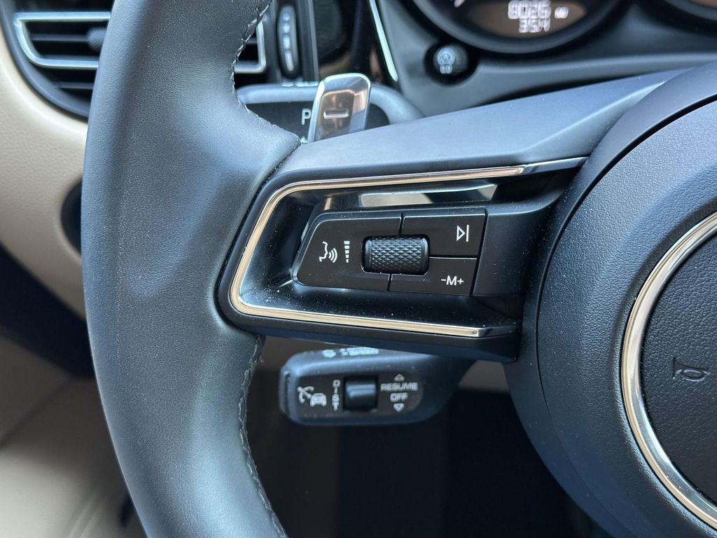 2026 Porsche MACAN — миниатюра 23