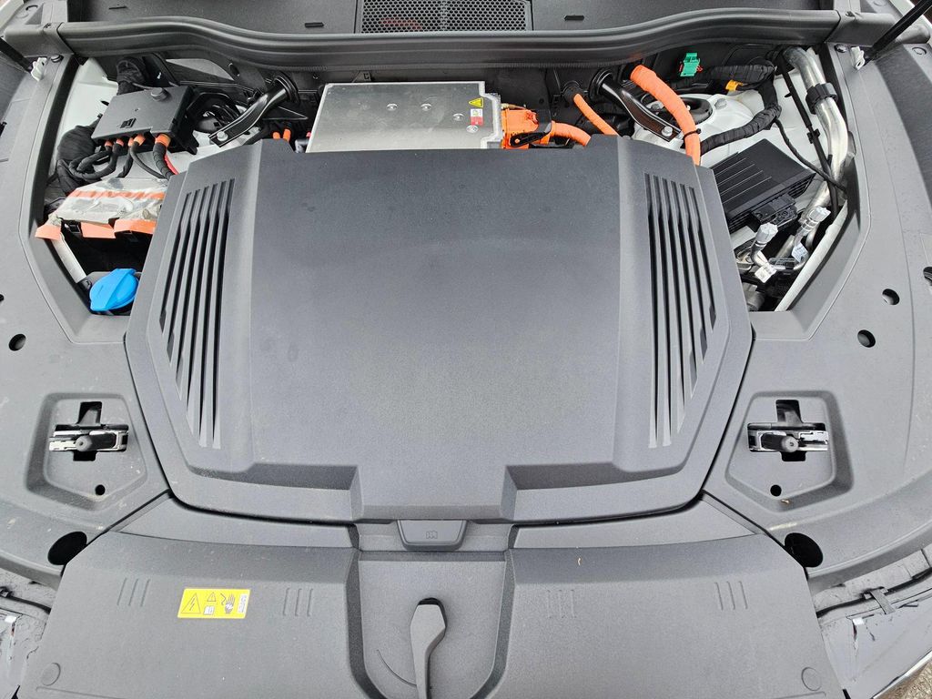 2024 AUDI Q8 E-TRON PREMIUM PLUS 缩略图 32