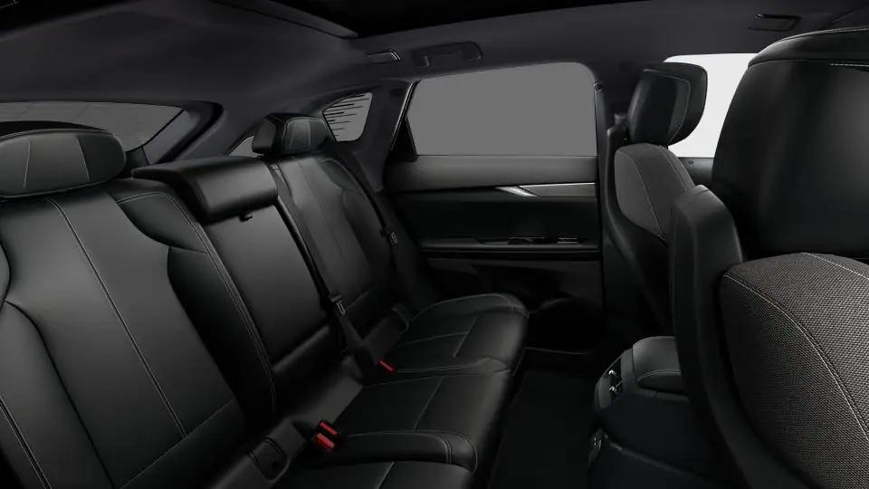 2027 Cadillac OPTIQ LUXURY thumbnail 22