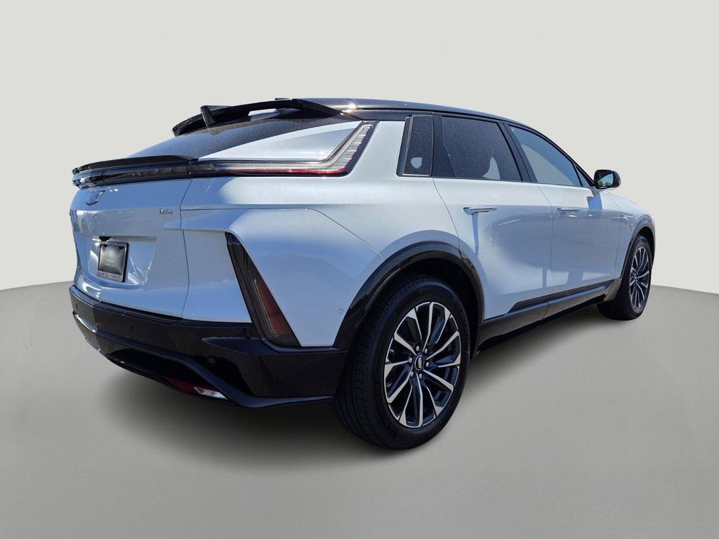 صورة 5 لـ 2027 Cadillac LYRIQ PREMIUM SPORT