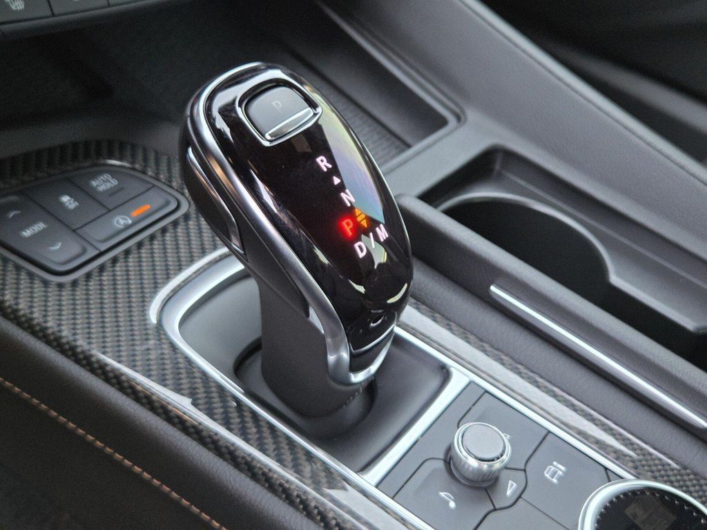 2026 Cadillac CT5 SPORT — миниатюра 13