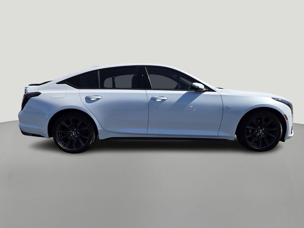 2026 Cadillac CT5 SPORT — миниатюра 6