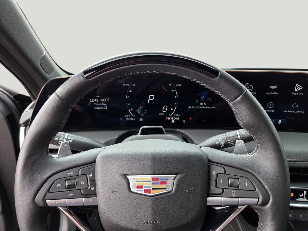 2026 Cadillac CT5 SPORT — миниатюра 10