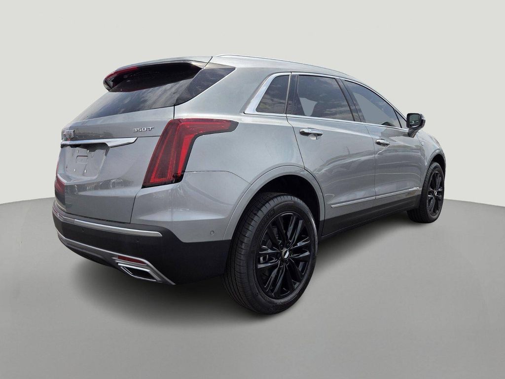صورة مصغرة 4 لـ 2026 Cadillac XT5 PREMIUM LUXURY