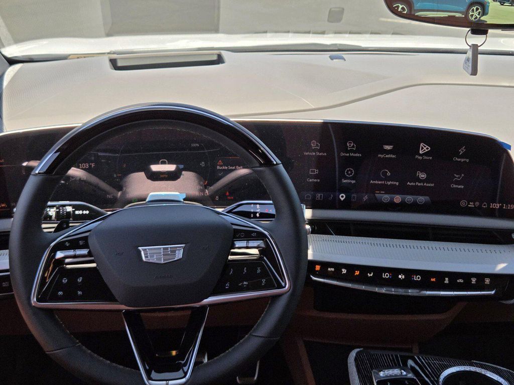 صورة مصغرة 12 لـ 2026 Cadillac OPTIQ PREMIUM SPORT