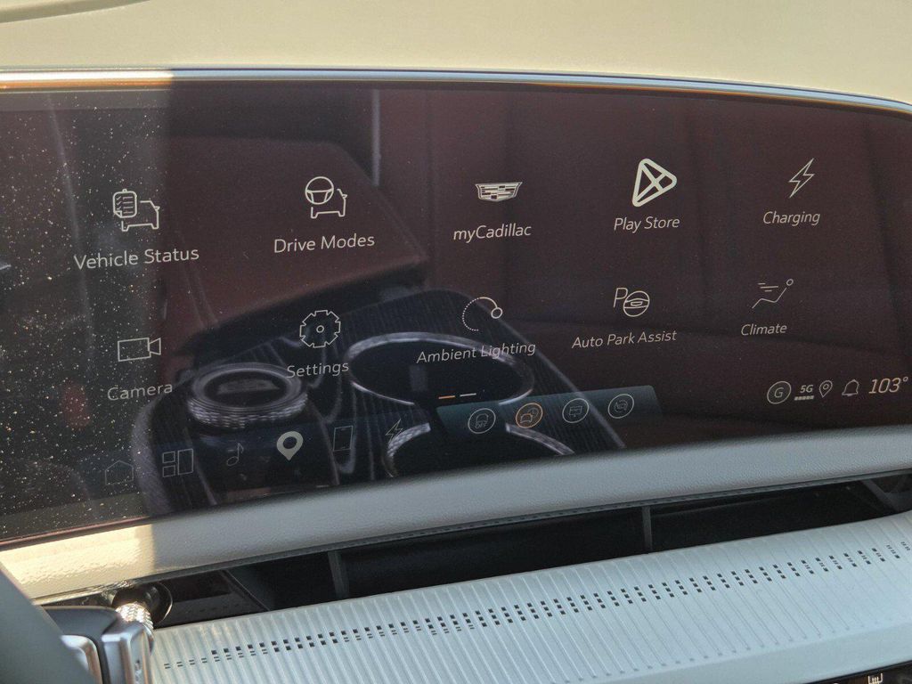 صورة مصغرة 24 لـ 2026 Cadillac OPTIQ PREMIUM SPORT