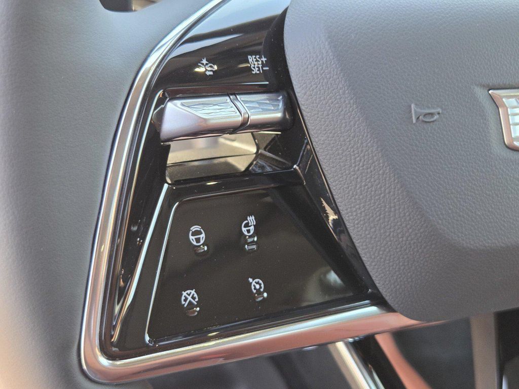 صورة مصغرة 21 لـ 2026 Cadillac OPTIQ PREMIUM SPORT